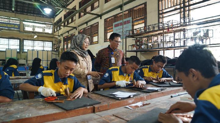 Pendidikan Berbasis Pengalaman: Belajar Melalui Praktik